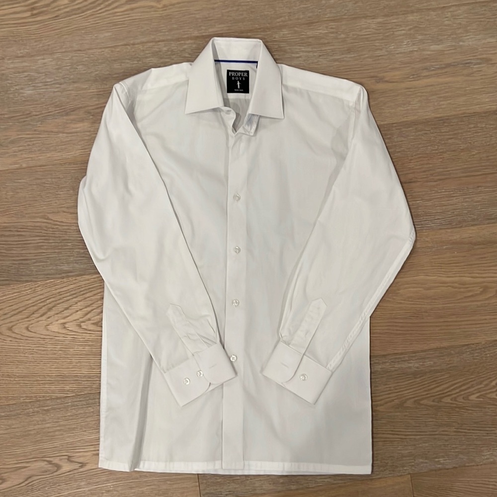 PROPER Easy Care White Button Down, worn once, Excellent Condition